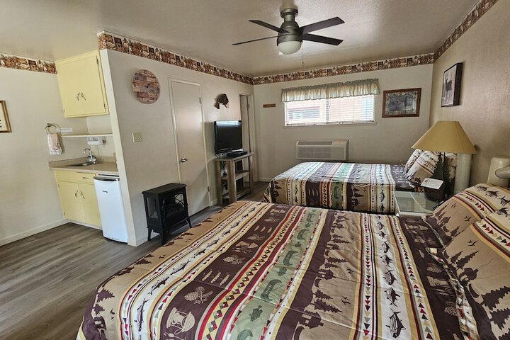 Room 40 of 52