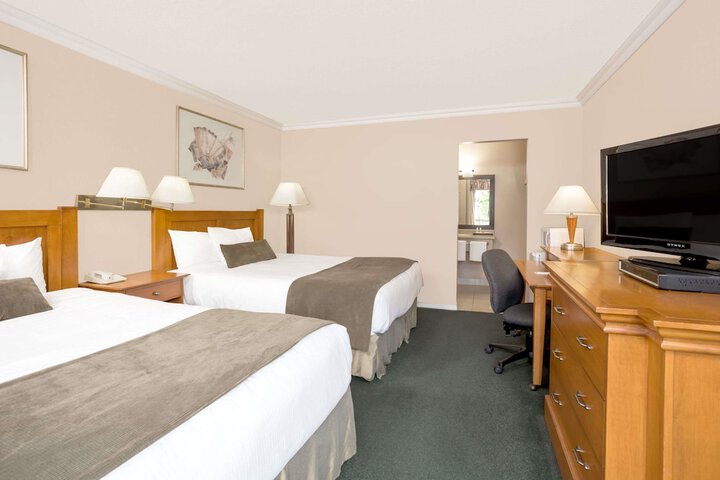 Room 14 of 39