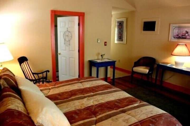 Springfield House B & B