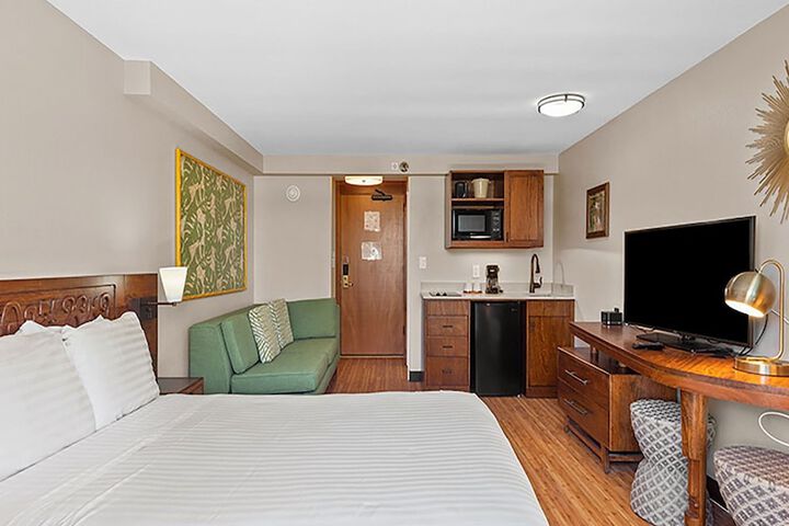 Room 11 of 61