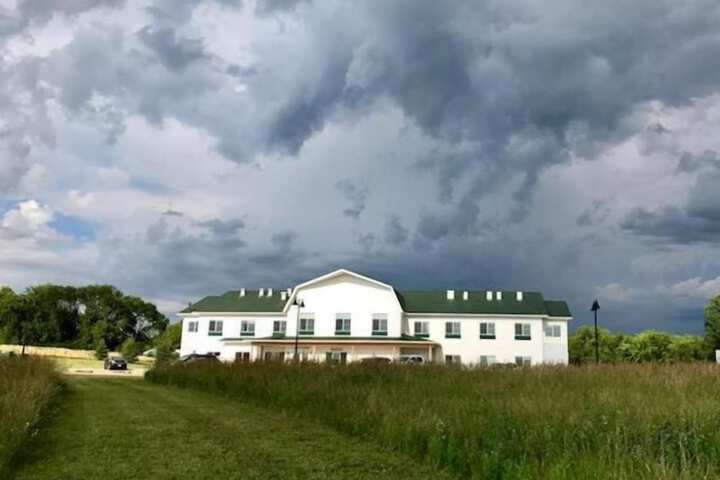 Lakes Inn at Dunvilla