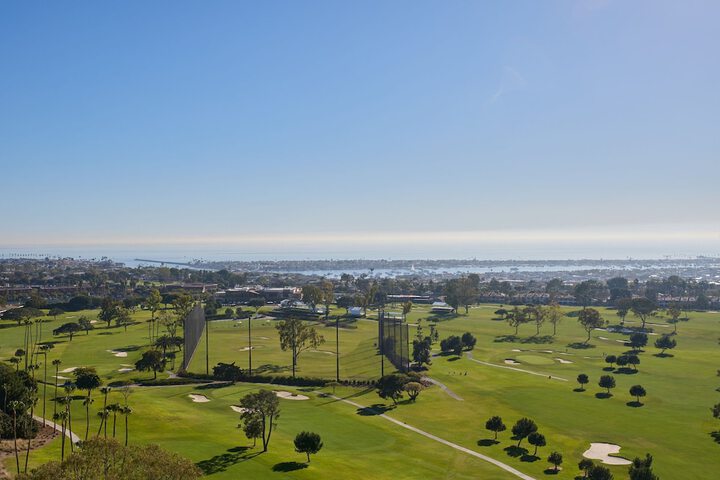 VEA Newport Beach a Marriott Resort & Spa