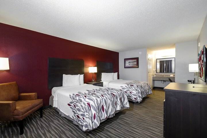 Room 16 of 25