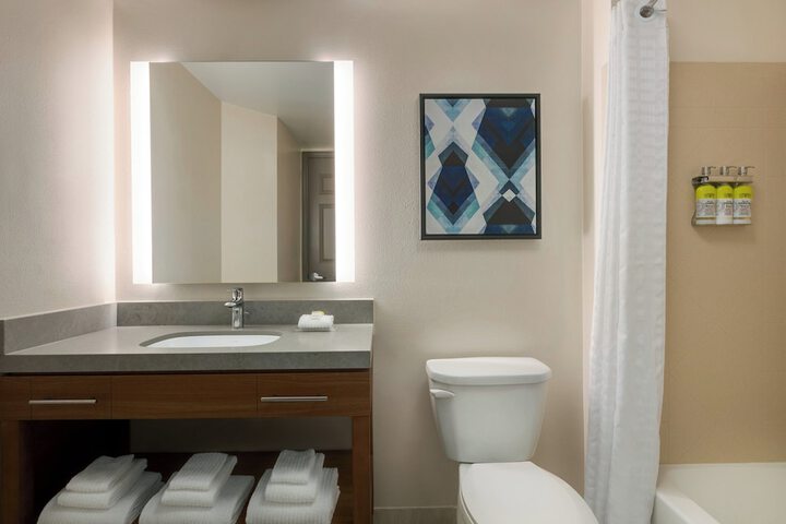 Candlewood Suites Deer Park TX by IHG