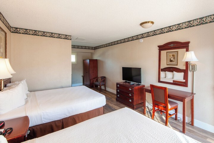 Room 43 of 66
