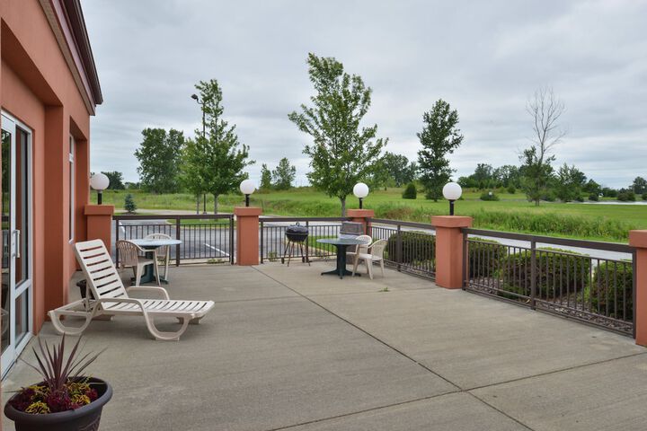 Terrace/Patio 23 of 25