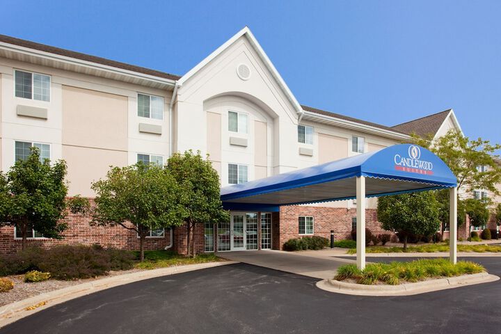 Hotel 2 of 43