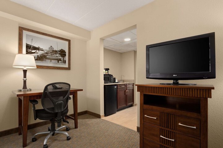 Hampton Inn by Hilton Lexington Park