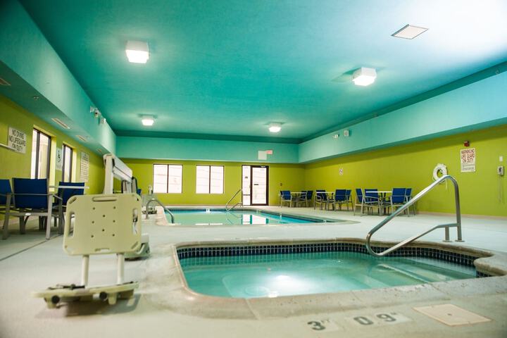 Pool 4 of 43