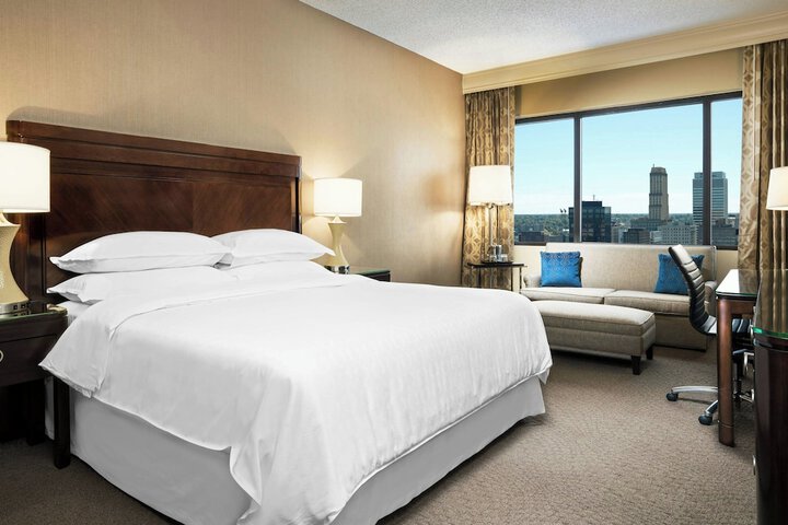 Memphis Riverline Hotel