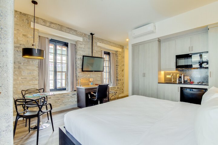 Room 34 of 75