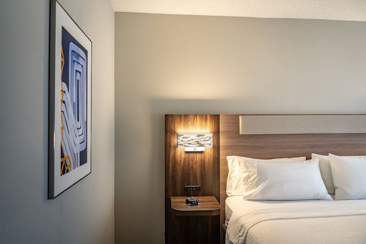 Room 31 of 61
