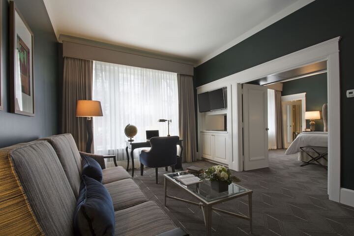 Room 25 of 68