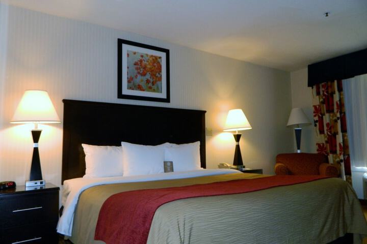 Room 52 of 57