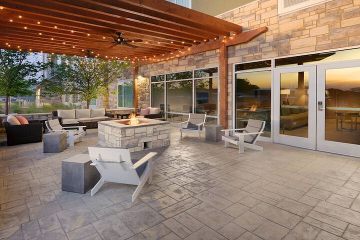 Terrace/Patio 40 of 42