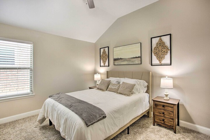 Private Yard & Grill: Greenville Vacation Rental
