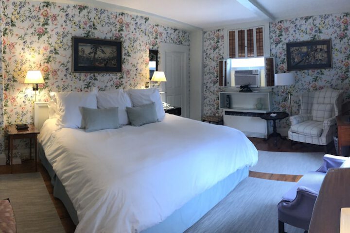 Room 7 of 38
