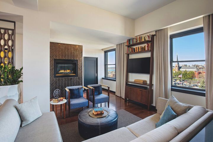 The Press Hotel Marriott Autograph Collection