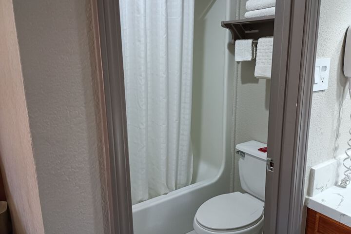 Americas Best Value Inn & Suites Alvin Houston