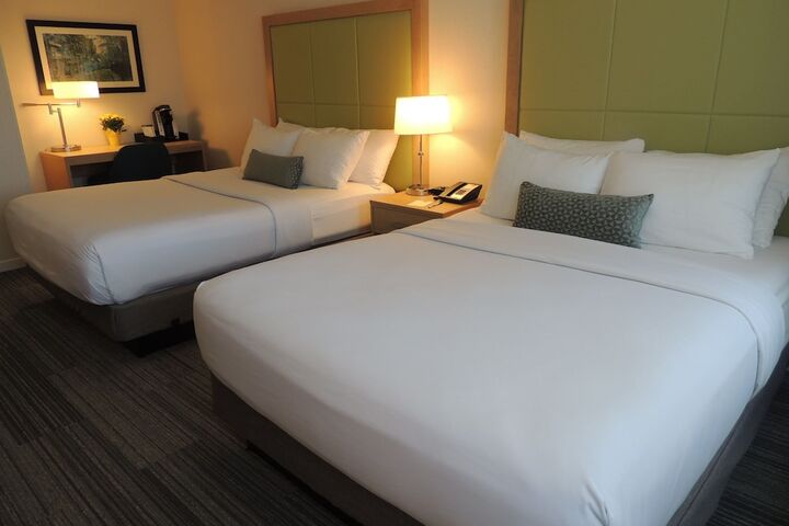 Room 37 of 95