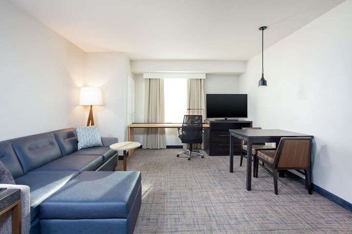 Room 47 of 73