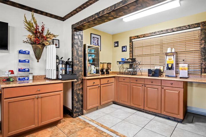 Americas Best Value Inn Midlothian Cedar Hill