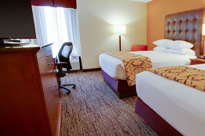 Room 12 of 35
