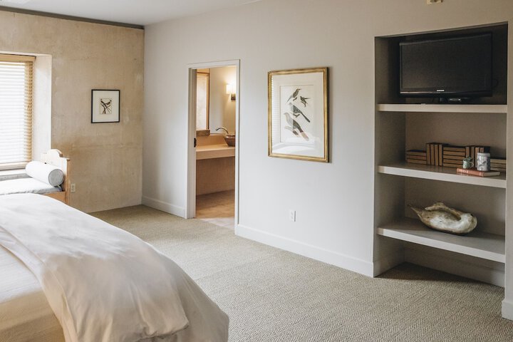 Room 18 of 41