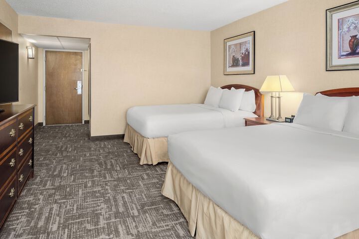 Room 21 of 33