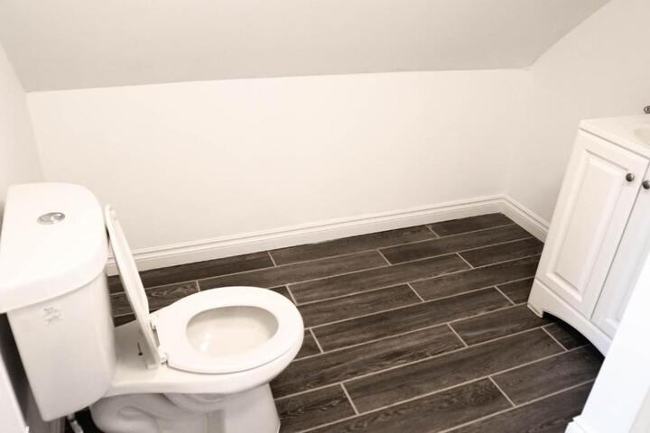 Lincoln Manor - Newly Renovated 1mile from PHL Airport and Sports Stadiums