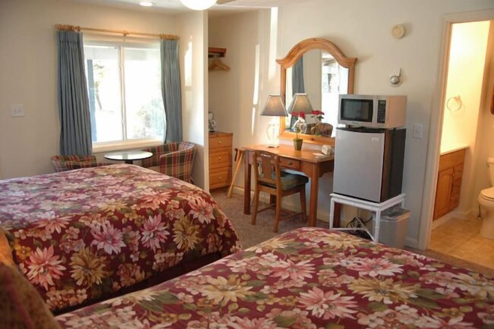 Room 43 of 191