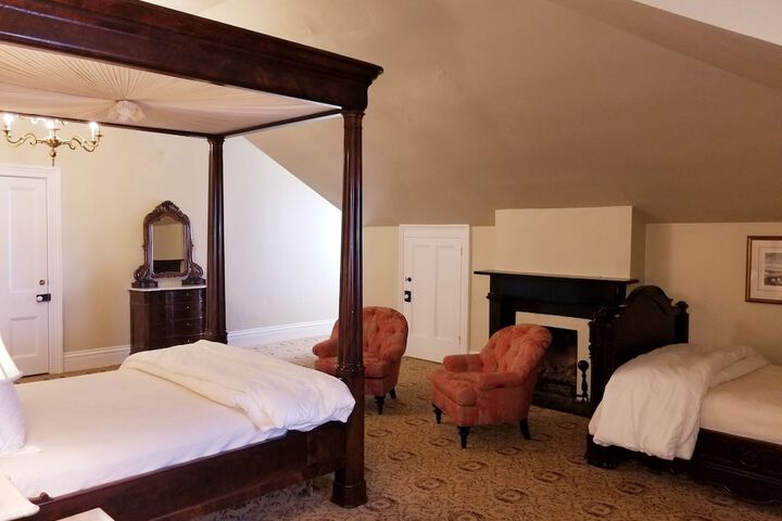 Dunleith Historic Inn