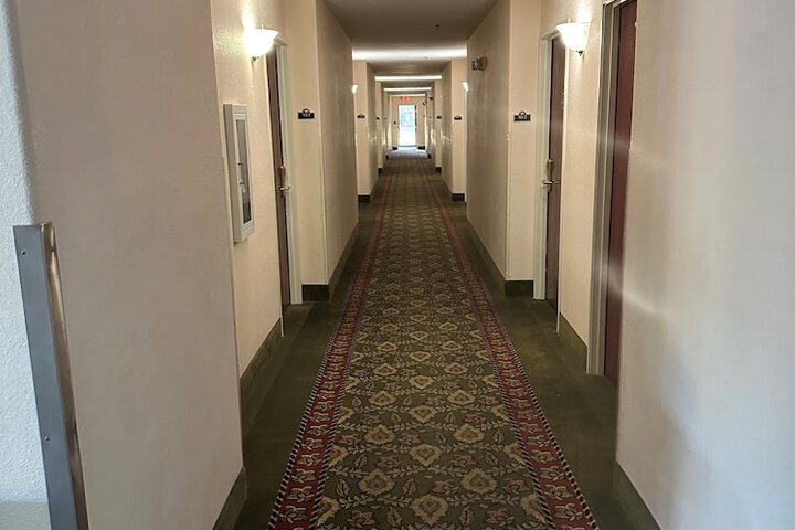 Days Inn & Suites by Wyndham Eunice