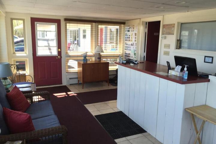 Gull Motel - Belfast Maine