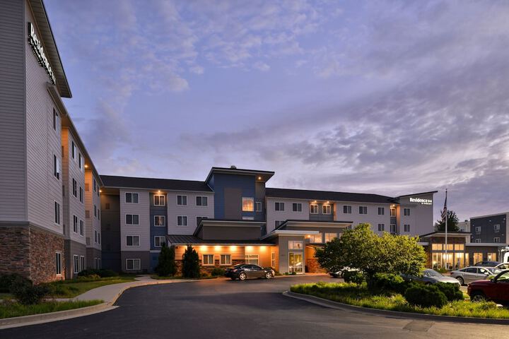 Hotel 6 of 71