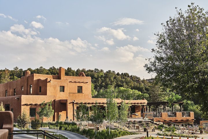 Bishops Lodge Auberge Collection
