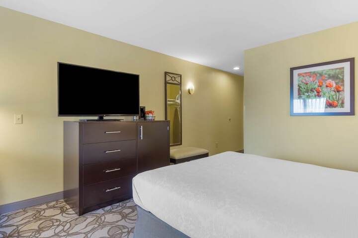 Room 10 of 40