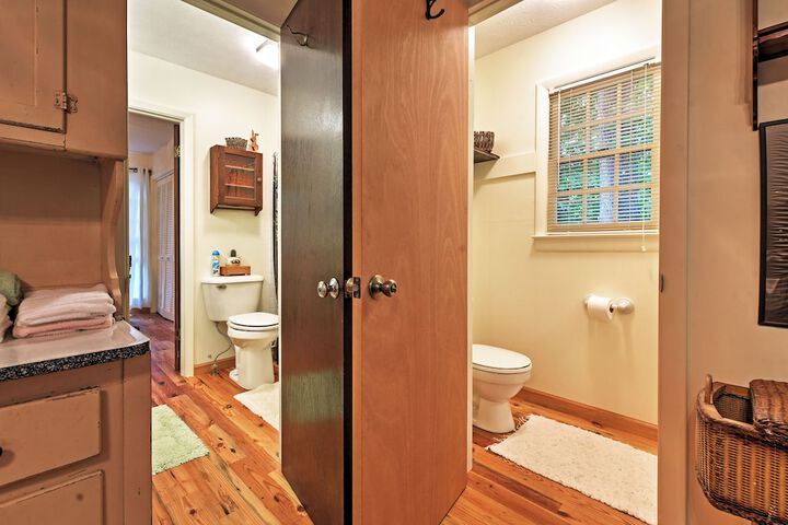 Creekside Cottage: Blue Ridge Mountain Escape!