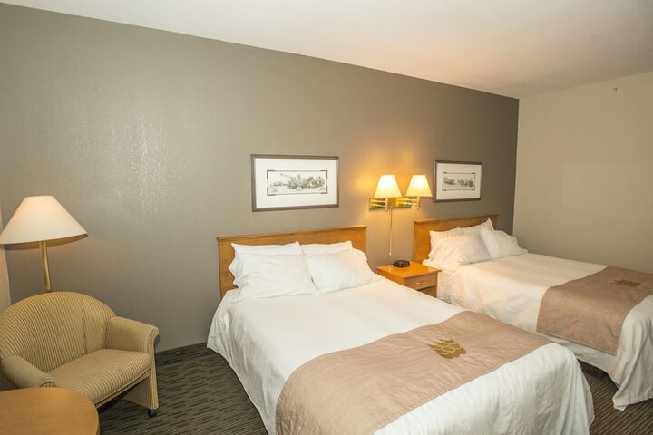 Room 11 of 28