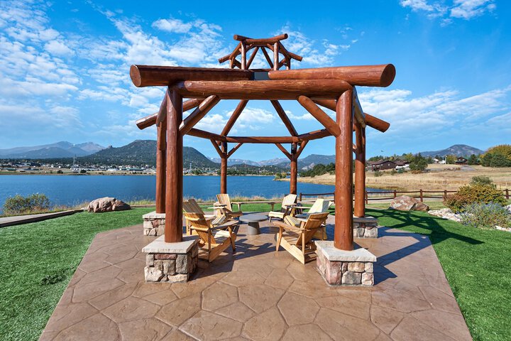 The Estes Park Resort