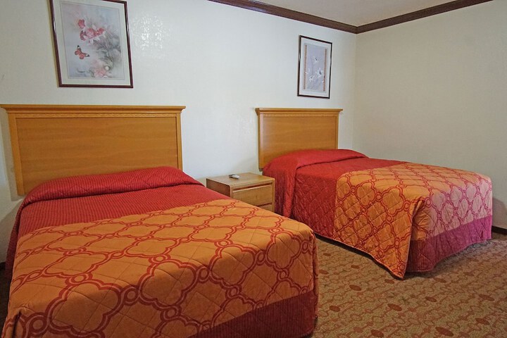Room 19 of 29