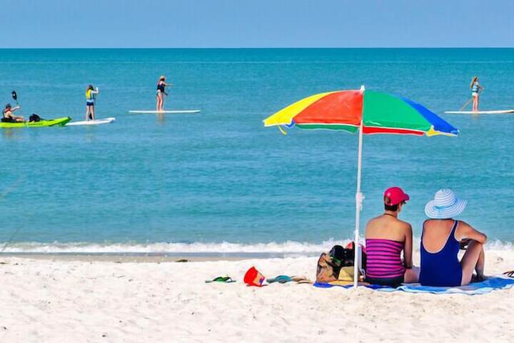 Latitude 26 Waterfront Boutique Resort - Bonita Springs