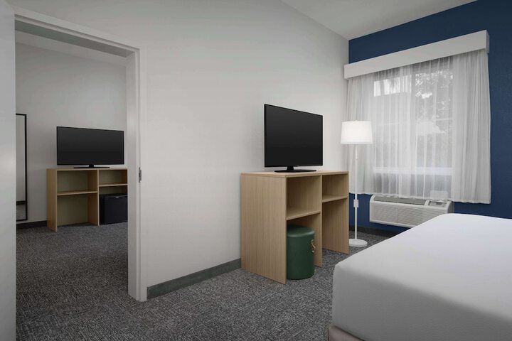 Spark by Hilton Miami Doral