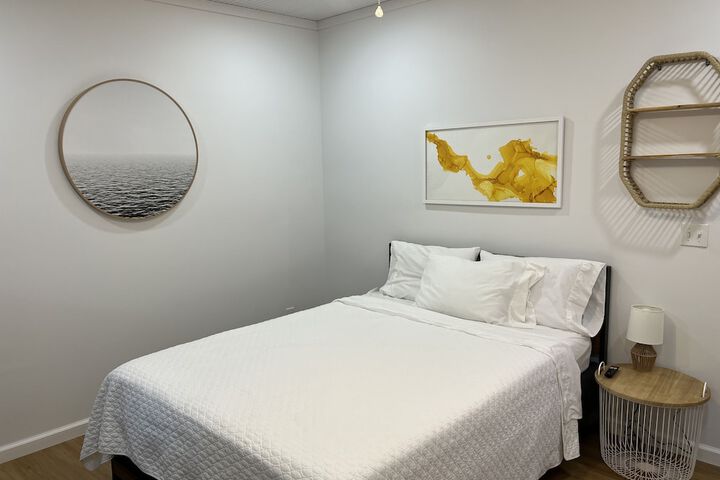 Room 17 of 29