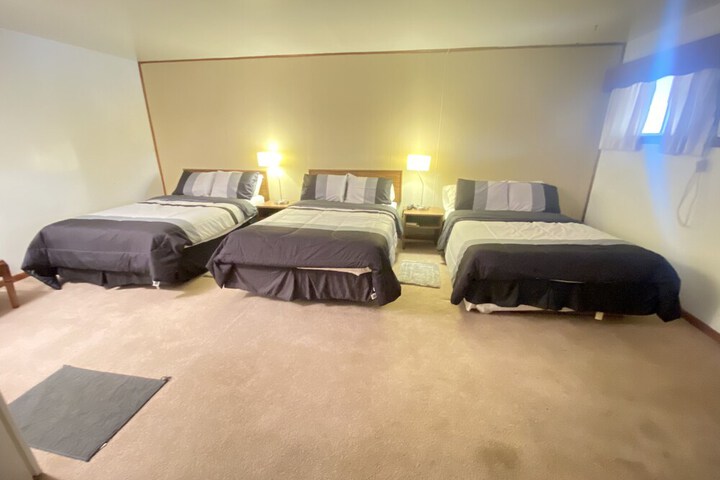 Room 79 of 81
