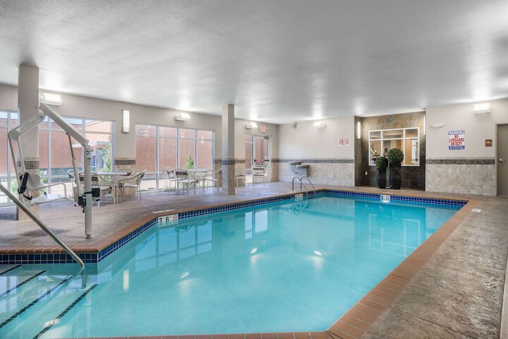 Pool 2 of 35