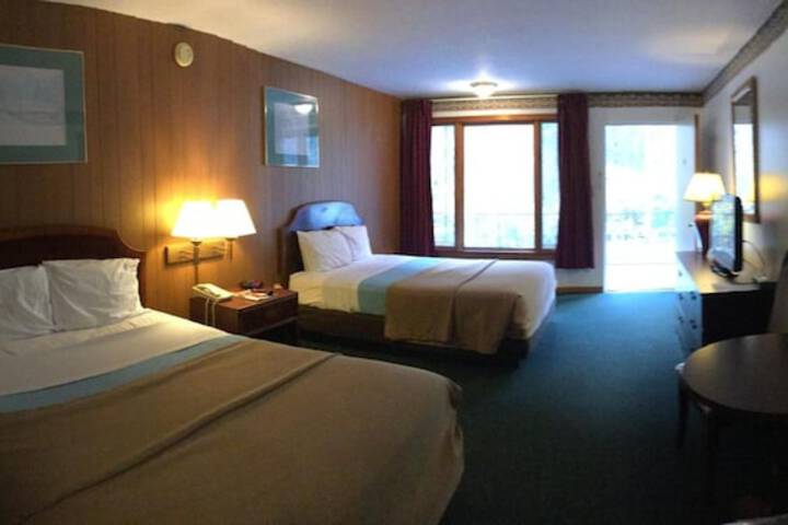 Room 14 of 30