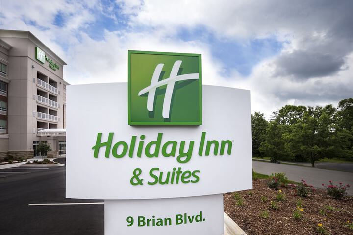 Holiday Inn & Suites Arden - Asheville Airport by IHG