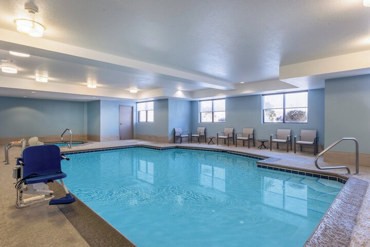 Pool 8 of 74