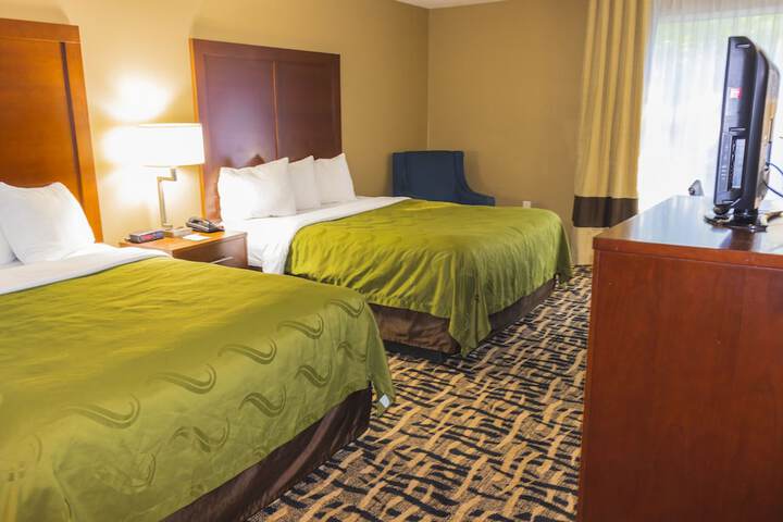 Room 19 of 28